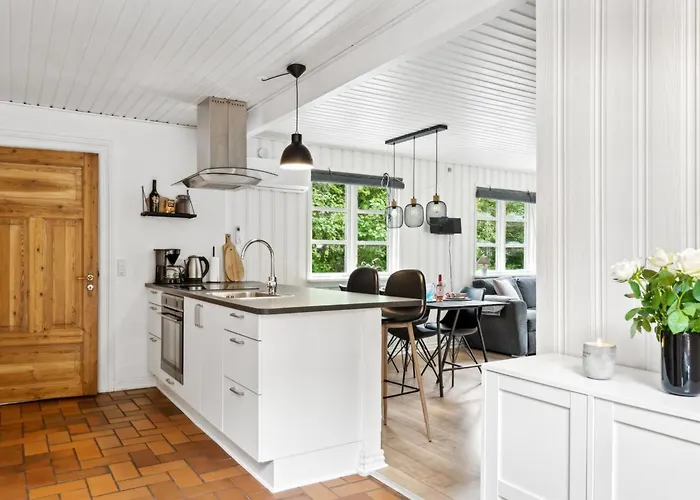 Helghi - 30km From The Sea By Interhome Feriehus *